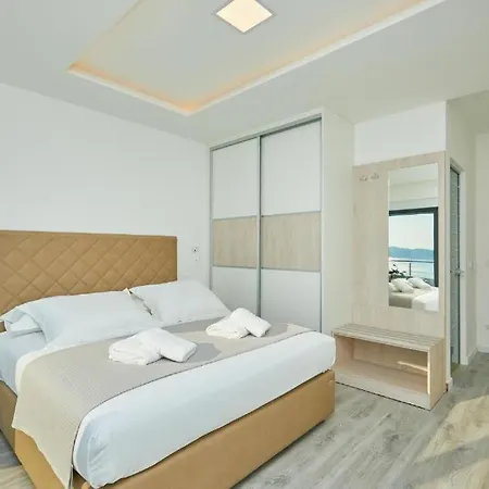 Luxury Mi
